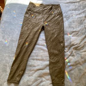Fabletics Green Marble Swirl Leggings